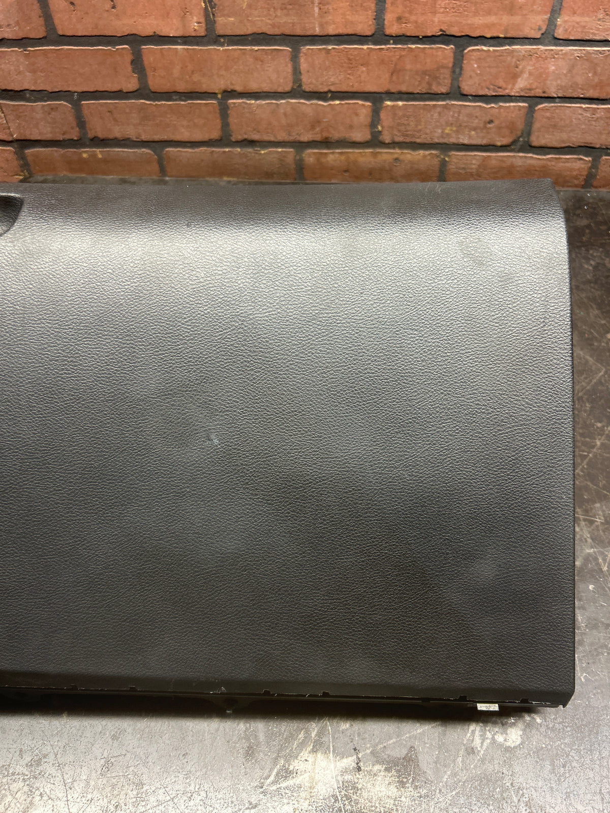 11-23 Dodge Challenger Charger Chrysler 300 Glove Box Compartment Black OEM