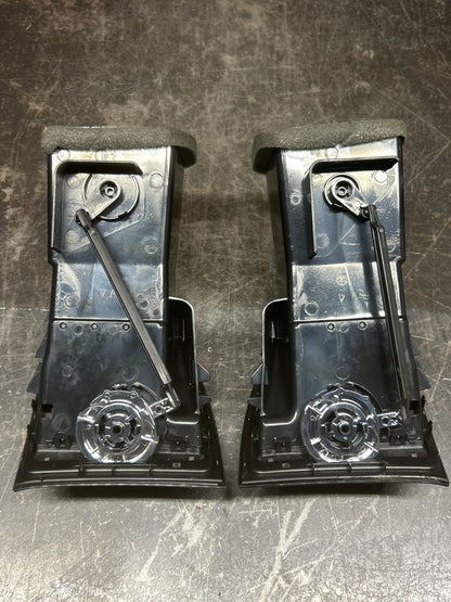 2011-2014 Chrysler 300C SRT Outer Right & Left Side Dash Air Vents W/Carbon Trim