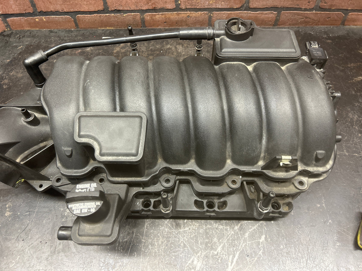 11-15 Charger/Challenger/300 6.4L HEMI 392 Engine Air Intake Manifold *Core* OEM