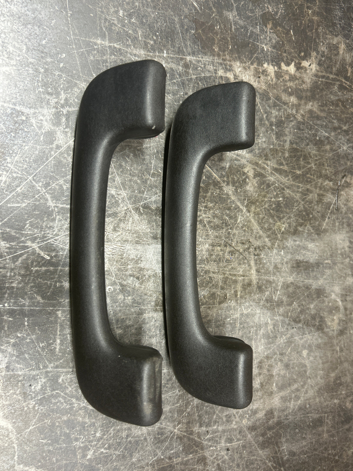 2011-2022 Dodge Charger Chrysler 300 Front & Rear Grab handle Set 1RV80TRMAB
