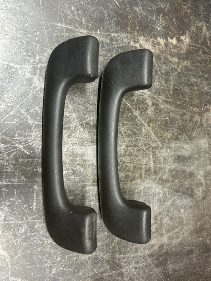 2011-2022 Dodge Charger Chrysler 300 Front & Rear Grab handle Set 1RV80TRMAB