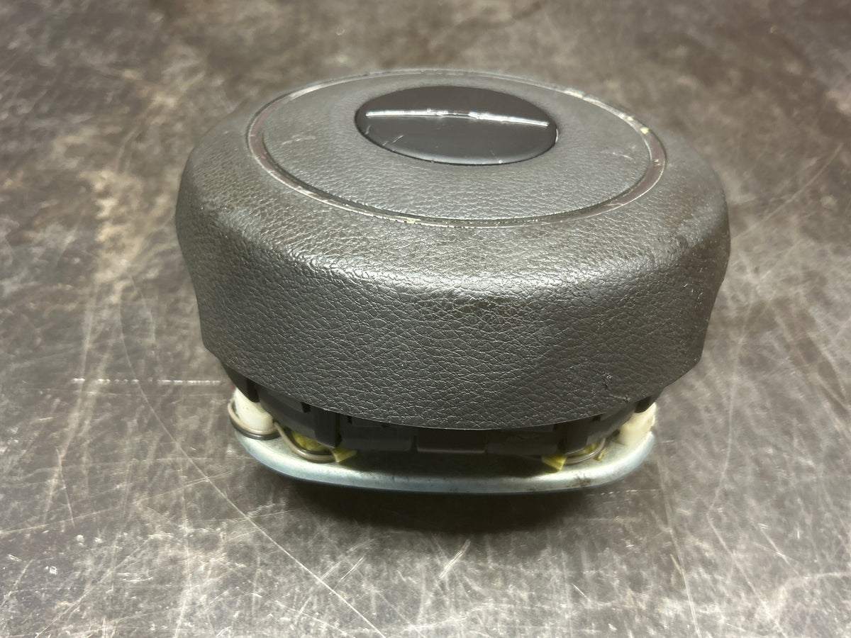 2012-2014 CHRYSLER 300C SRT8 OEM AIR BAG HORN BUTTON