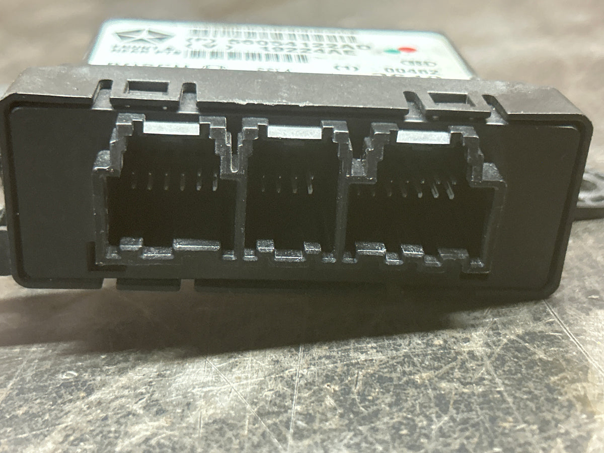 2011-2013 Chrysler 300C SRT8 Mopar Parking Assist Control Module OEM 56054122AE