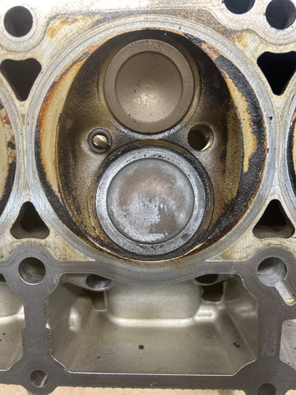 2011-2023 Chrysler 300C/Challenger/Charger SRT8 6.4L HEMI 392 RH Cylinder Head
