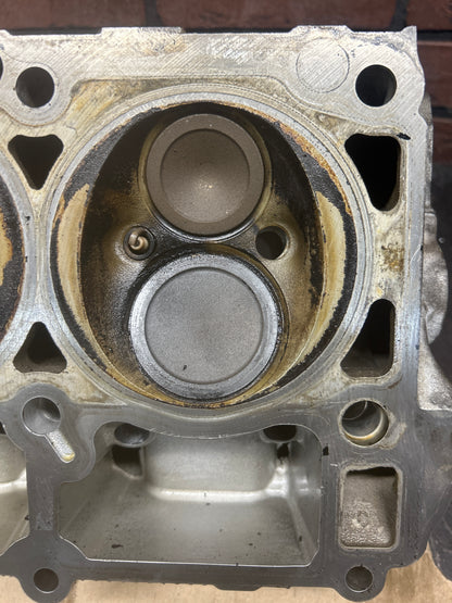 2011-2023 Chrysler 300C/Challenger/Charger SRT8 6.4L HEMI 392 RH Cylinder Head
