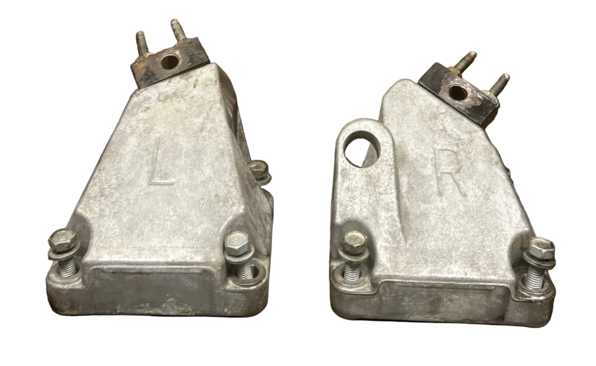2012-2023 Chrysler 300C/Charger/Challenger Left & Right Engine Mounts 4855024AC