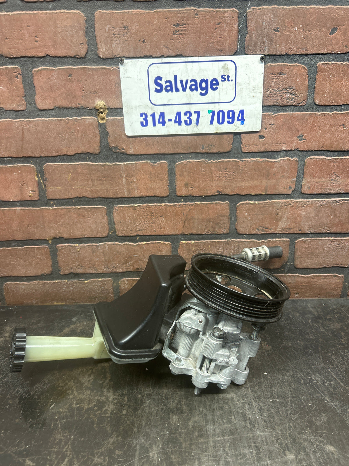 2011-2013 Chrysler 300C/Charger/Challenger Power Steering Pump OEM 5181854AA