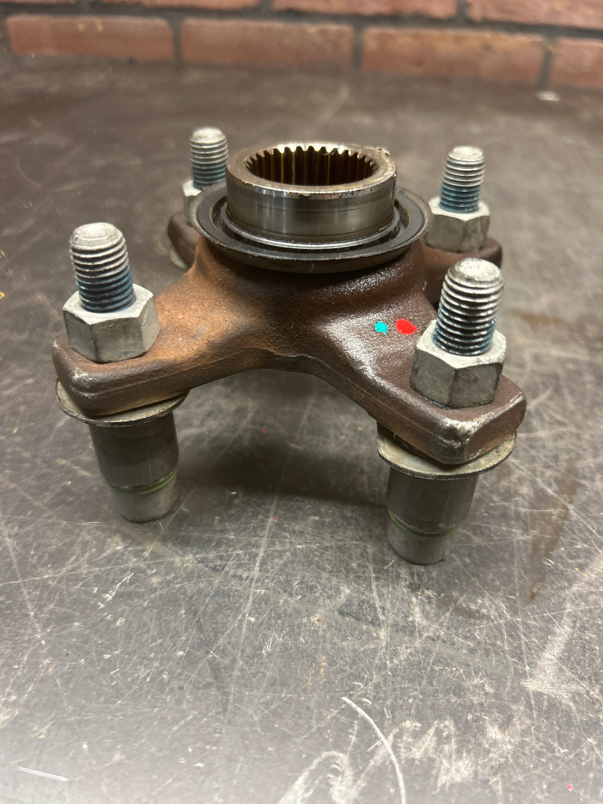 05-14 NAG 1 W5A580 SRT8 ONLY 4-Bolt Transmission Yoke Output Drive Shaft Flange