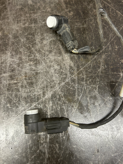 2011-2014 CHRYSLER 300C SRT8 OEM REAR BUMPER PARKING SENSOR WIRING HARNESS