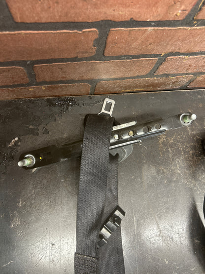 2011-2019 Dodge Charger/Chrysler 300 Front & Rear Seat Belt Set With Buckles