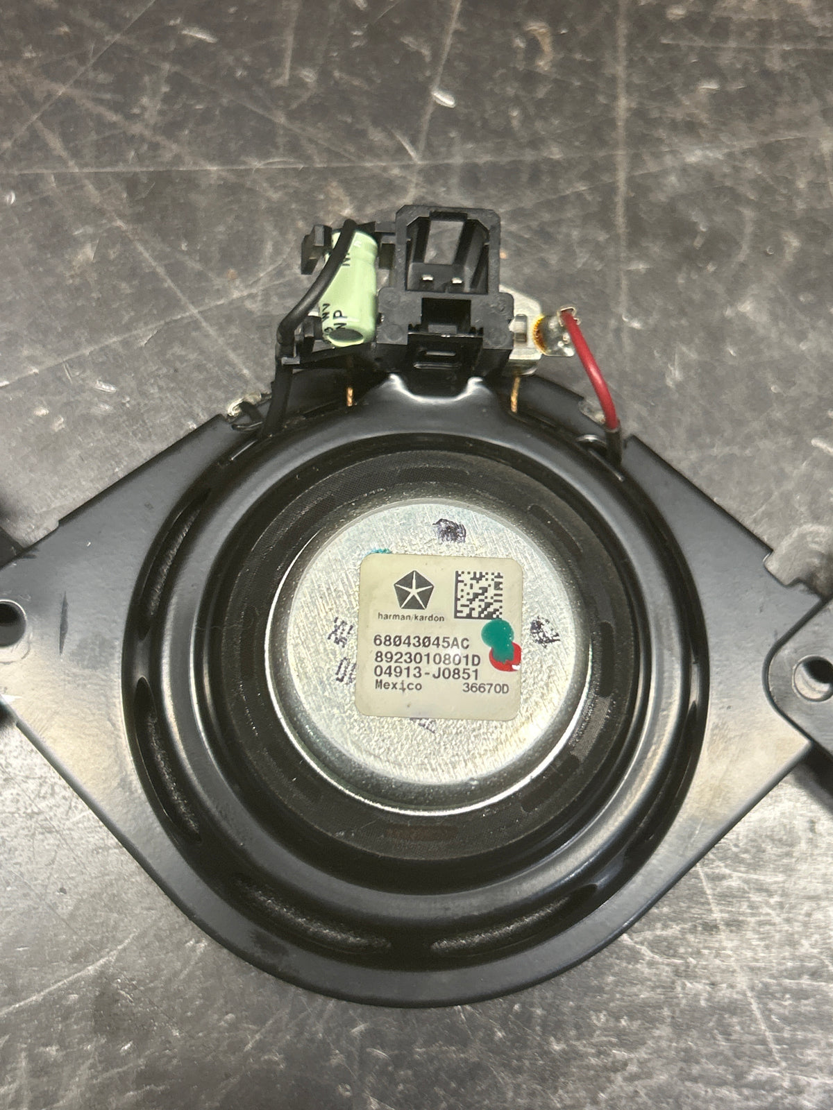 2012-2023 CHRYSLER 300C SRT8 OEM AUDIO SOUND HARMON/KARDON SPEAKER SET OF (12)