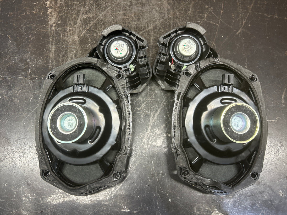 2012-2023 CHRYSLER 300C SRT8 OEM AUDIO SOUND HARMON/KARDON SPEAKER SET OF (12)