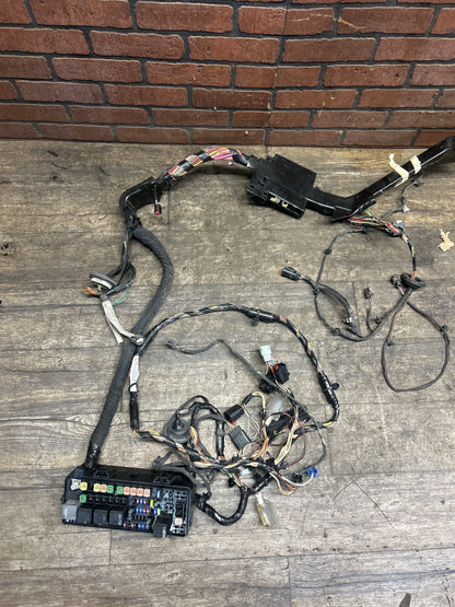 2013 Chrysler 300C SRT8 6.4L OEM Full Body Harness Fuse Box 72K 68155364AC