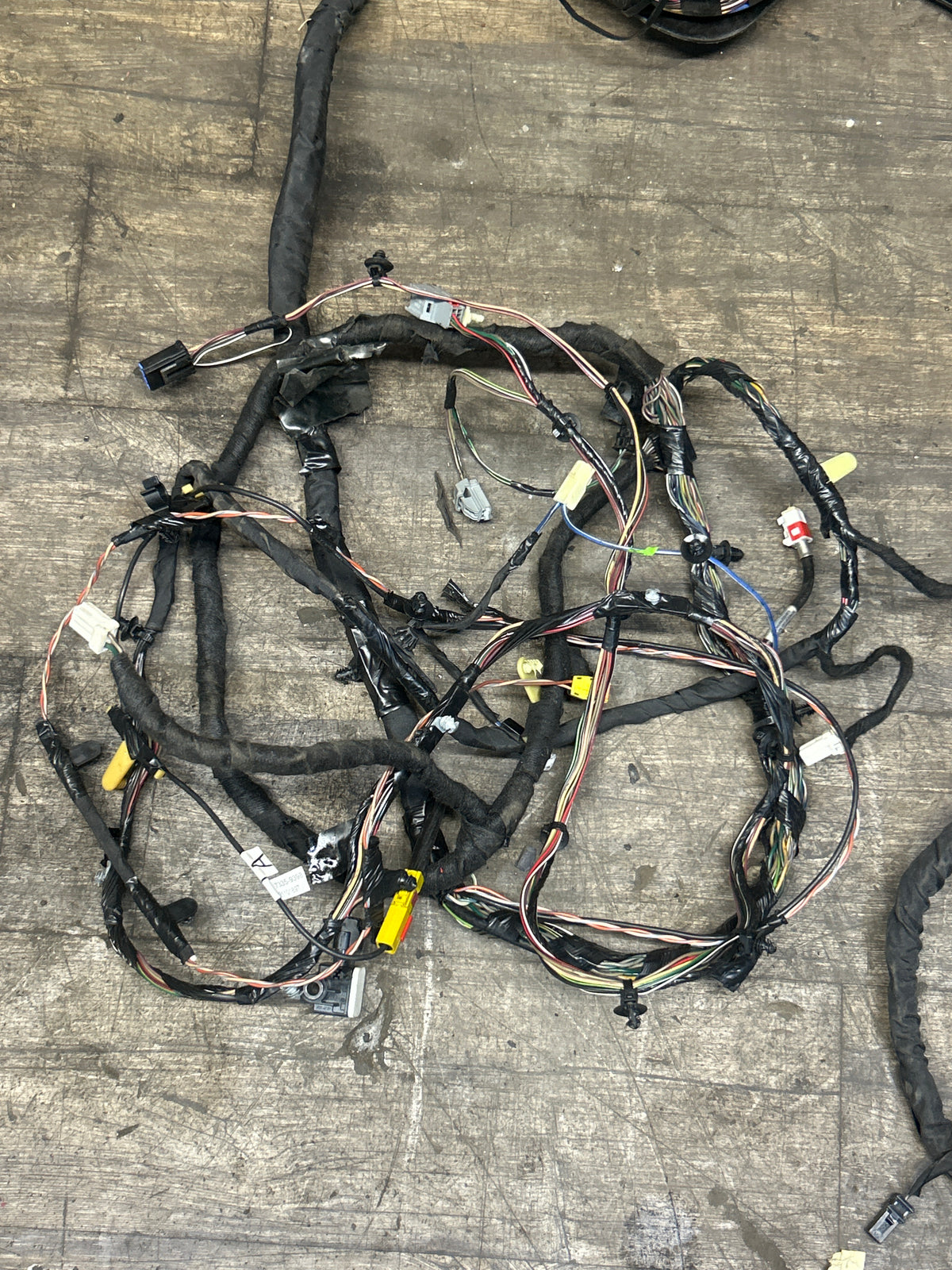 2013 Chrysler 300C SRT8 6.4L OEM Full Body Harness Fuse Box 72K 68155364AC