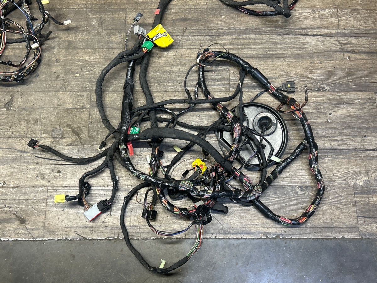 2013 Chrysler 300C SRT8 6.4L OEM Full Body Harness Fuse Box 72K 68155364AC