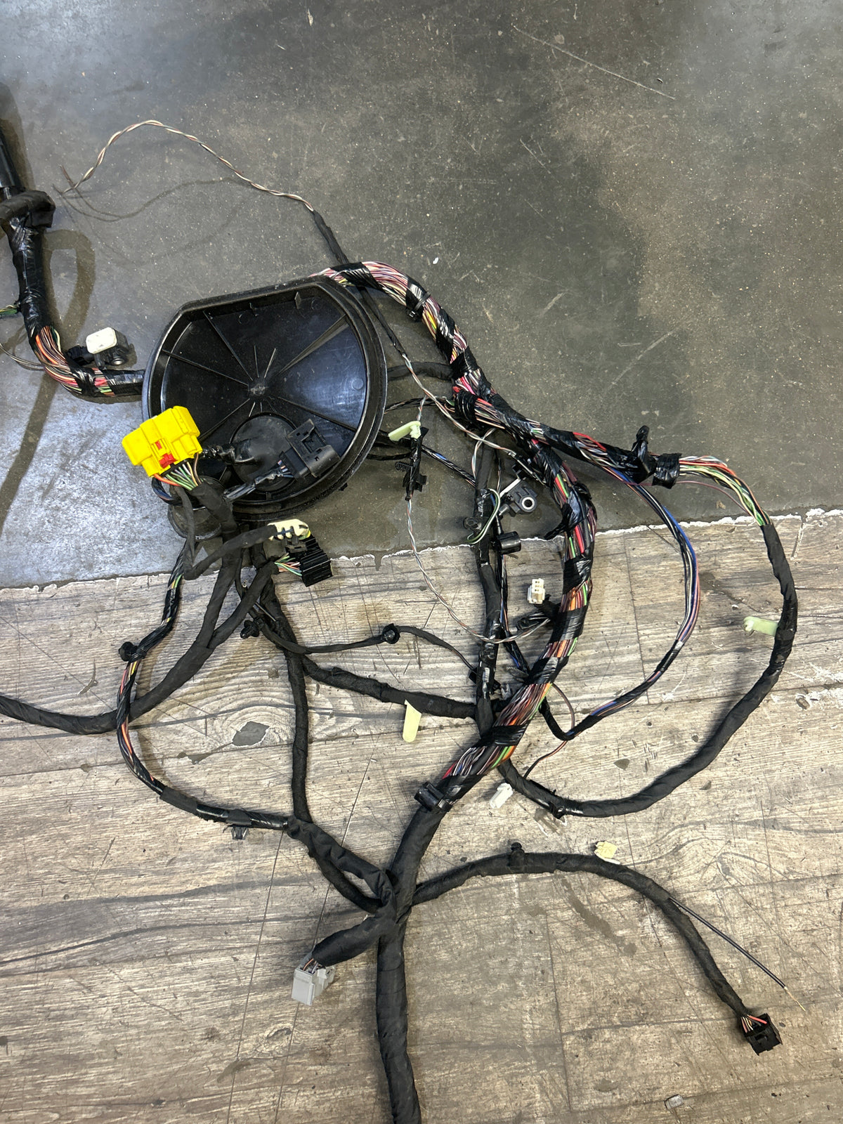 2013 Chrysler 300C SRT8 6.4L OEM Full Body Harness Fuse Box 72K 68155364AC