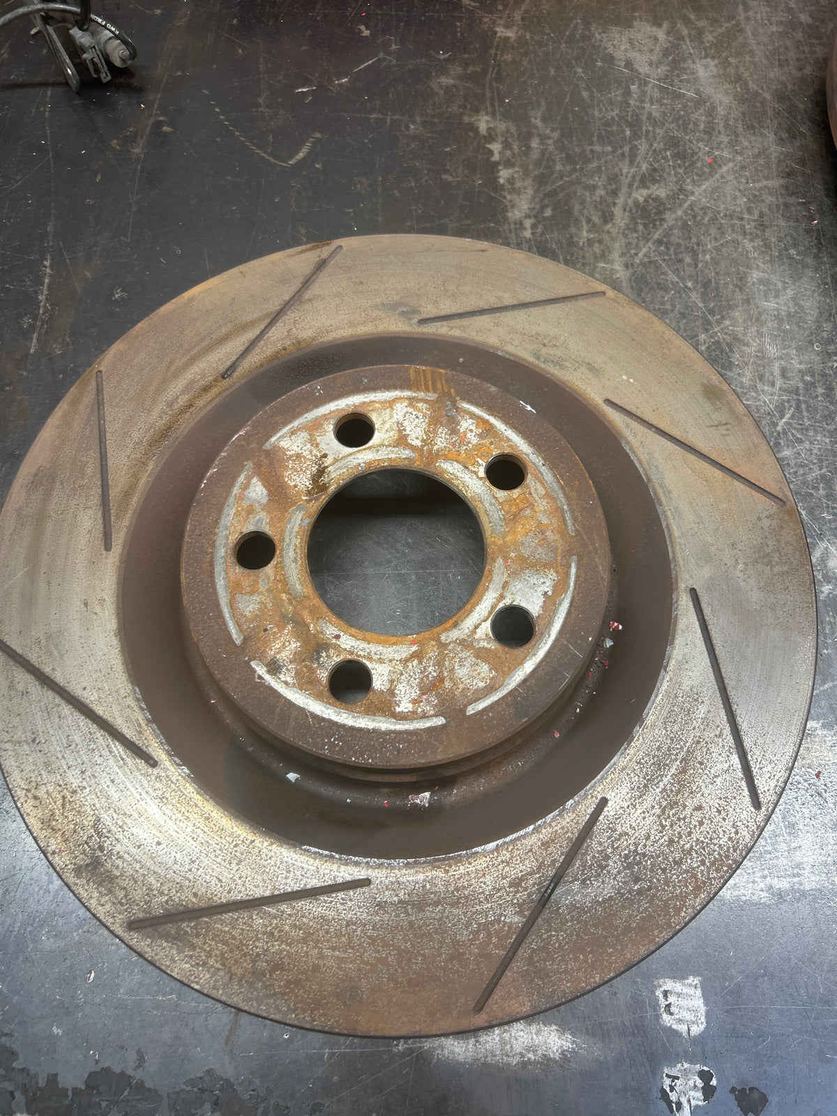 05-14 CHRYSLER 300C SRT8 OEM FRONT FOUR PISTON BREMBO BRAKE CALIPERS W/ROTORS