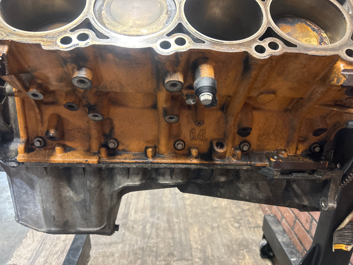 Dodge Chrysler Jeep Mopar Hemi SRT8 392 6.4L Short Block Engine 71K Miles OEM