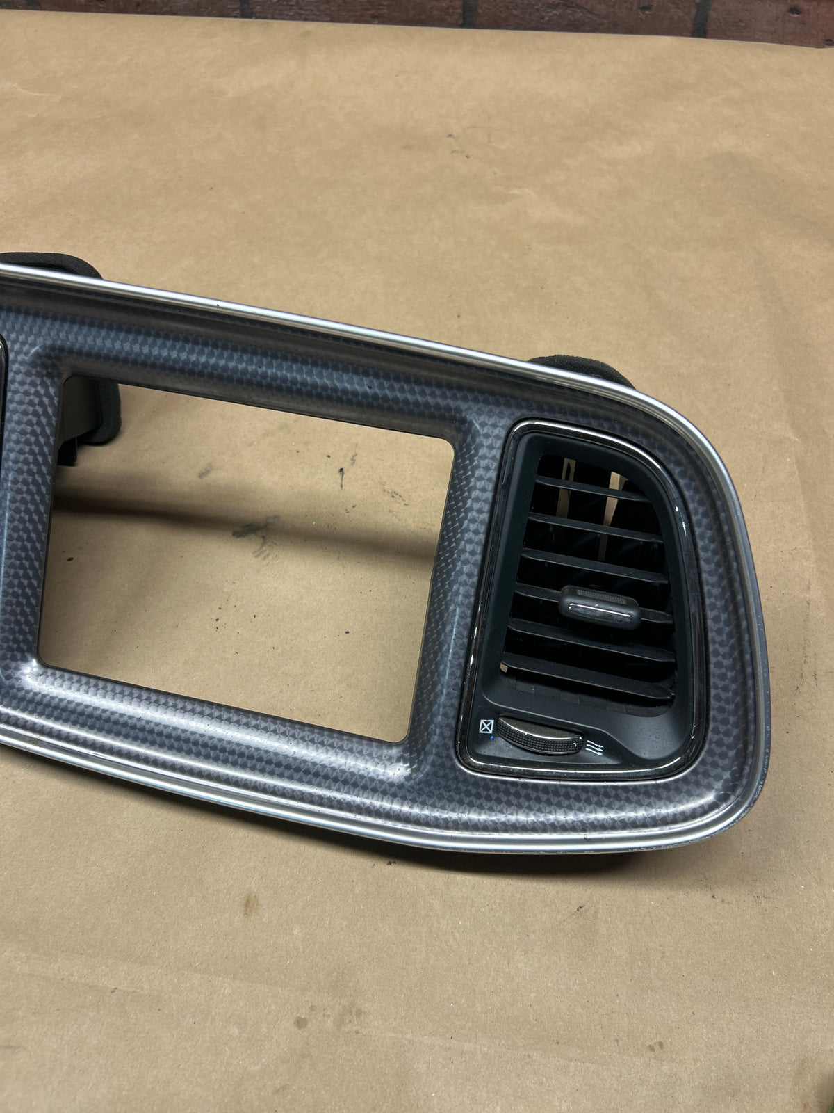 15-23 Challenger SRT Hellcat Carbon OEM Dash Speedometer Radio Trim Bezel Vents