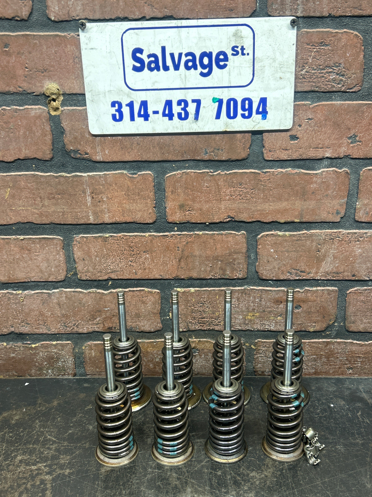 2011-2026 Dodge Jeep Chrysler 6.4L 5.7L Hemi Set of 8 Valves & Valve Springs OEM