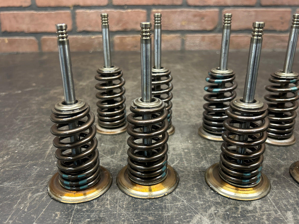 2011-2026 Dodge Jeep Chrysler 6.4L 5.7L Hemi Set of 8 Valves & Valve Springs OEM
