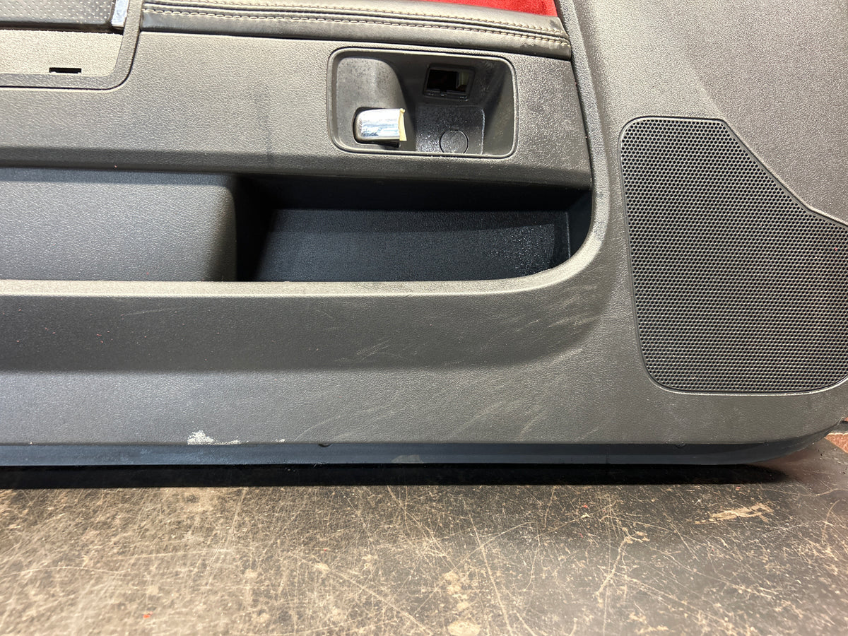 08-14 Dodge Challenger SRT8 Passenger LH Side Interior Door Panel 1XF771RRAB OEM