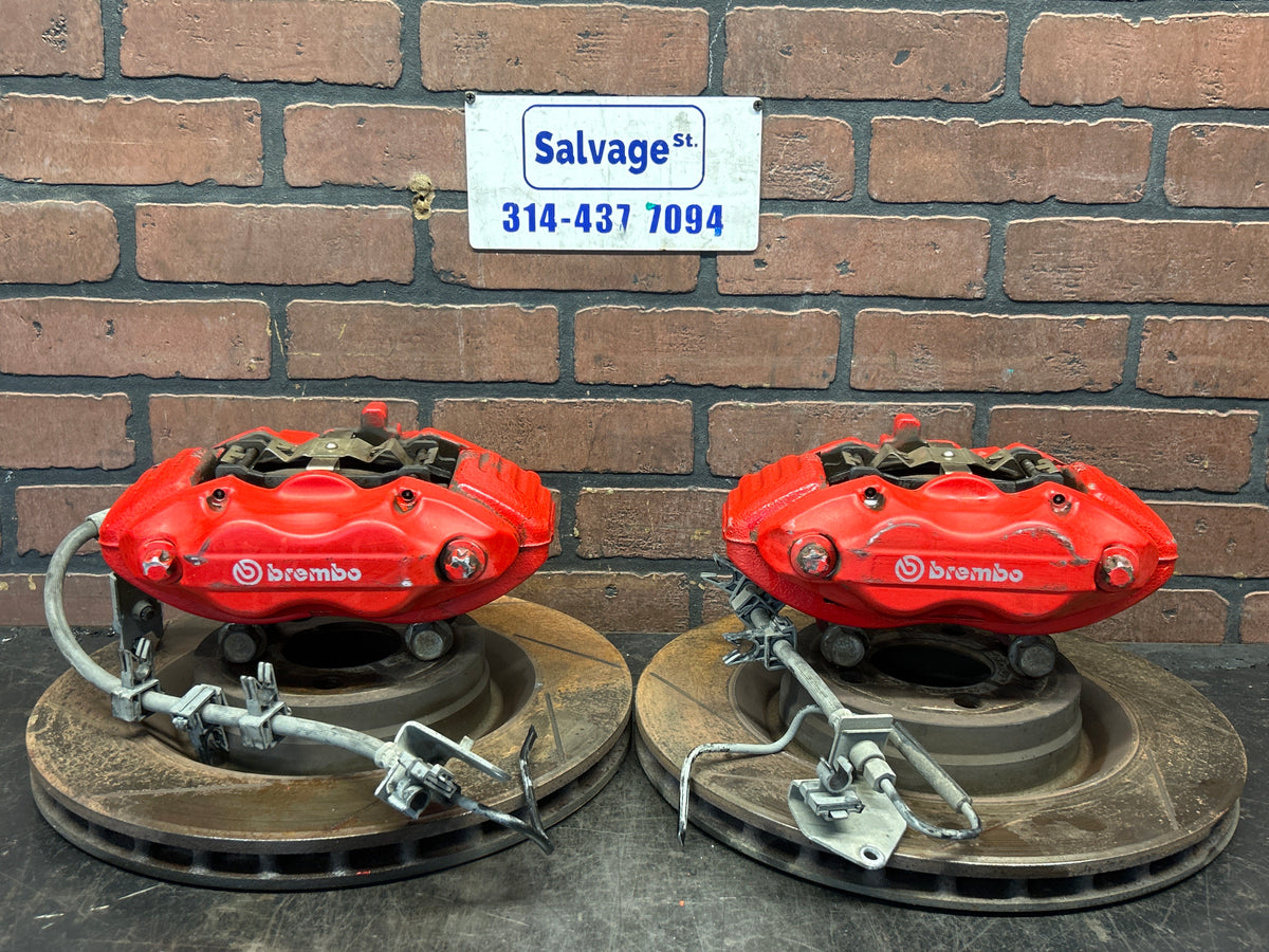 12-23 Charger Challenger 300 Scat Pack SRT Front Brembo Brake Calipers & Rotors