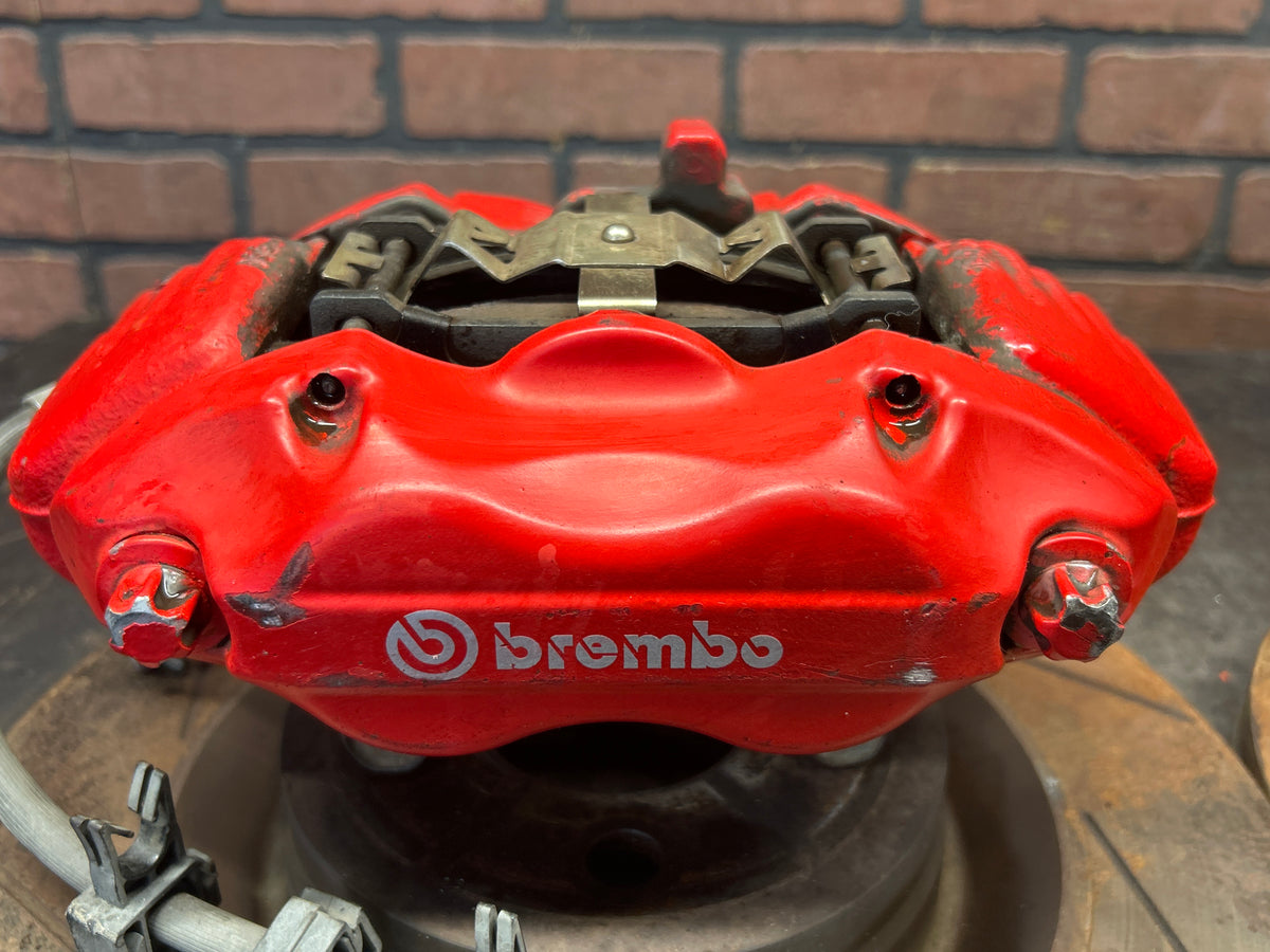 12-23 Charger Challenger 300 Scat Pack SRT Front Brembo Brake Calipers & Rotors