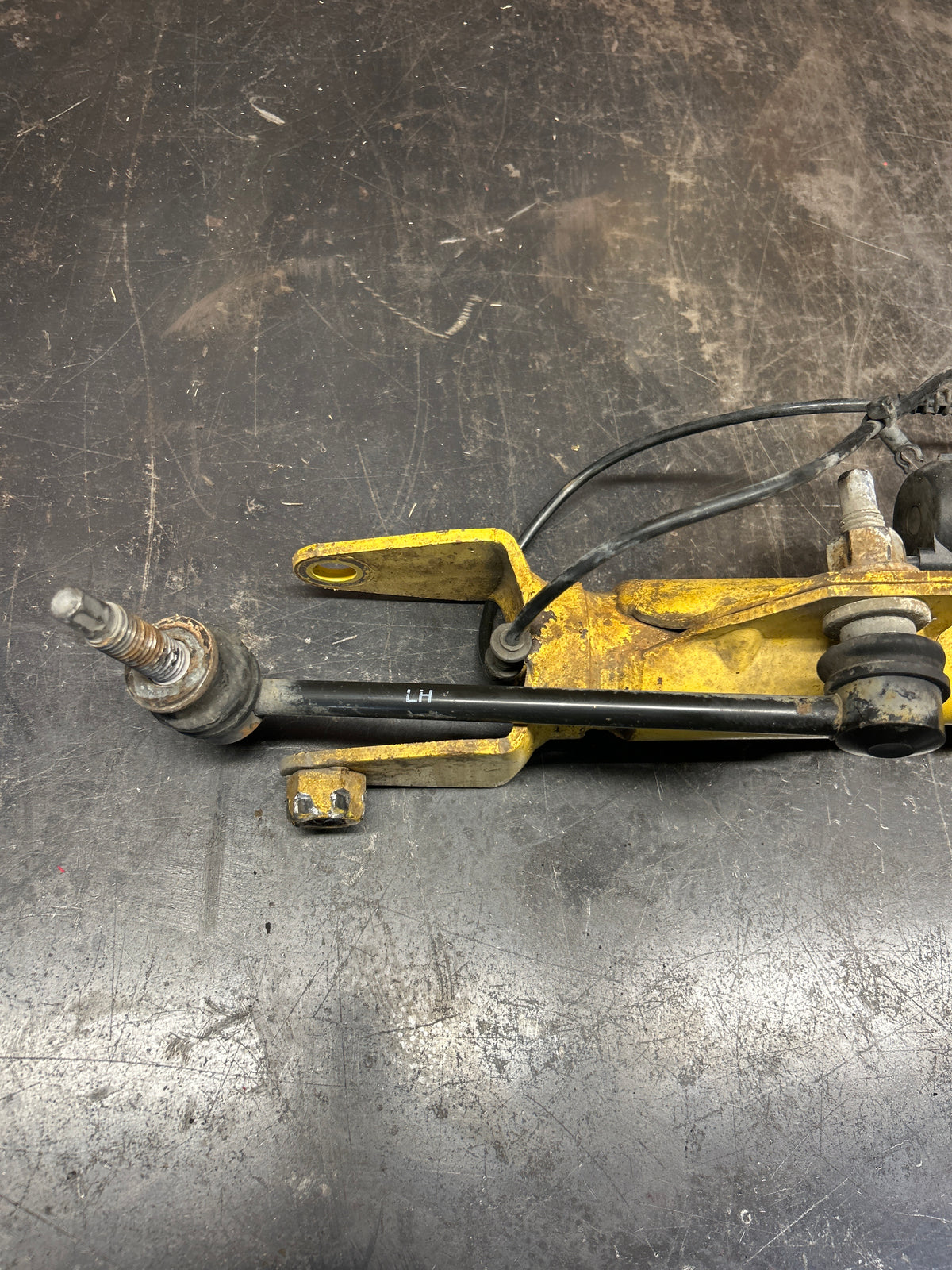 15-23 Dodge Challenger Front LH Driver Shock Absorber Strut 05181555AF OEM