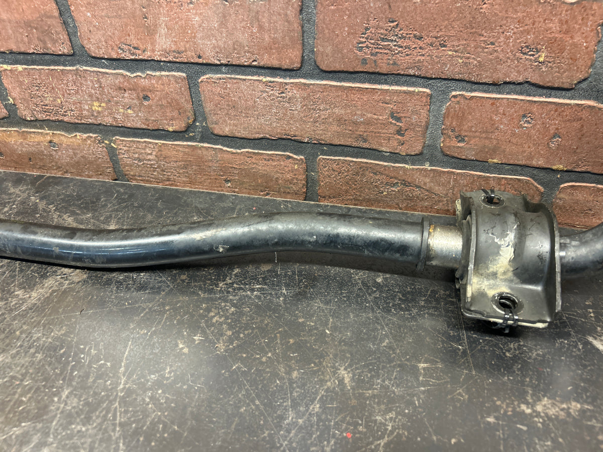 08-14 Dodge Challenger SRT8 Front Stabilizer Sway Bar And Bushings OEM