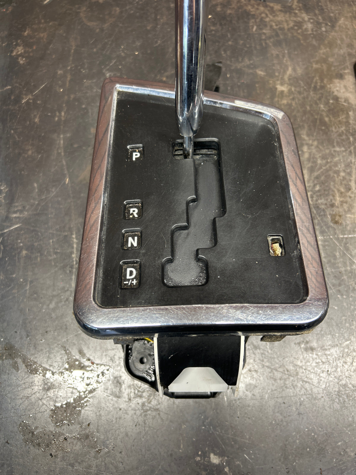 11-14 Dodge Challenger Auto Trans Gear Selector W/mopar T Handle Oem 68146144AA