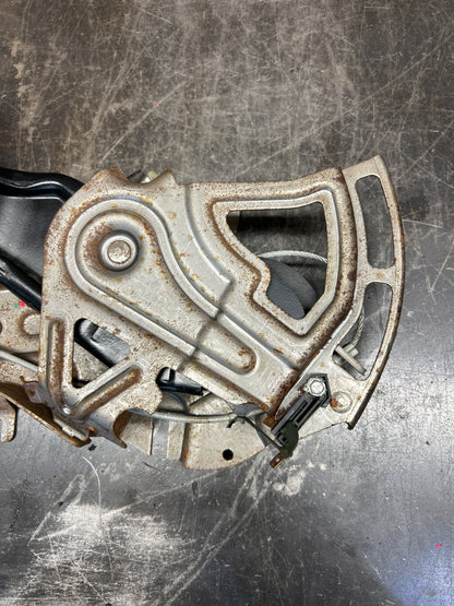 07-23  CHARGER 300 CHALLENGER EMERGENCY E PARKING BRAKE PEDAL 04779596ae OEM