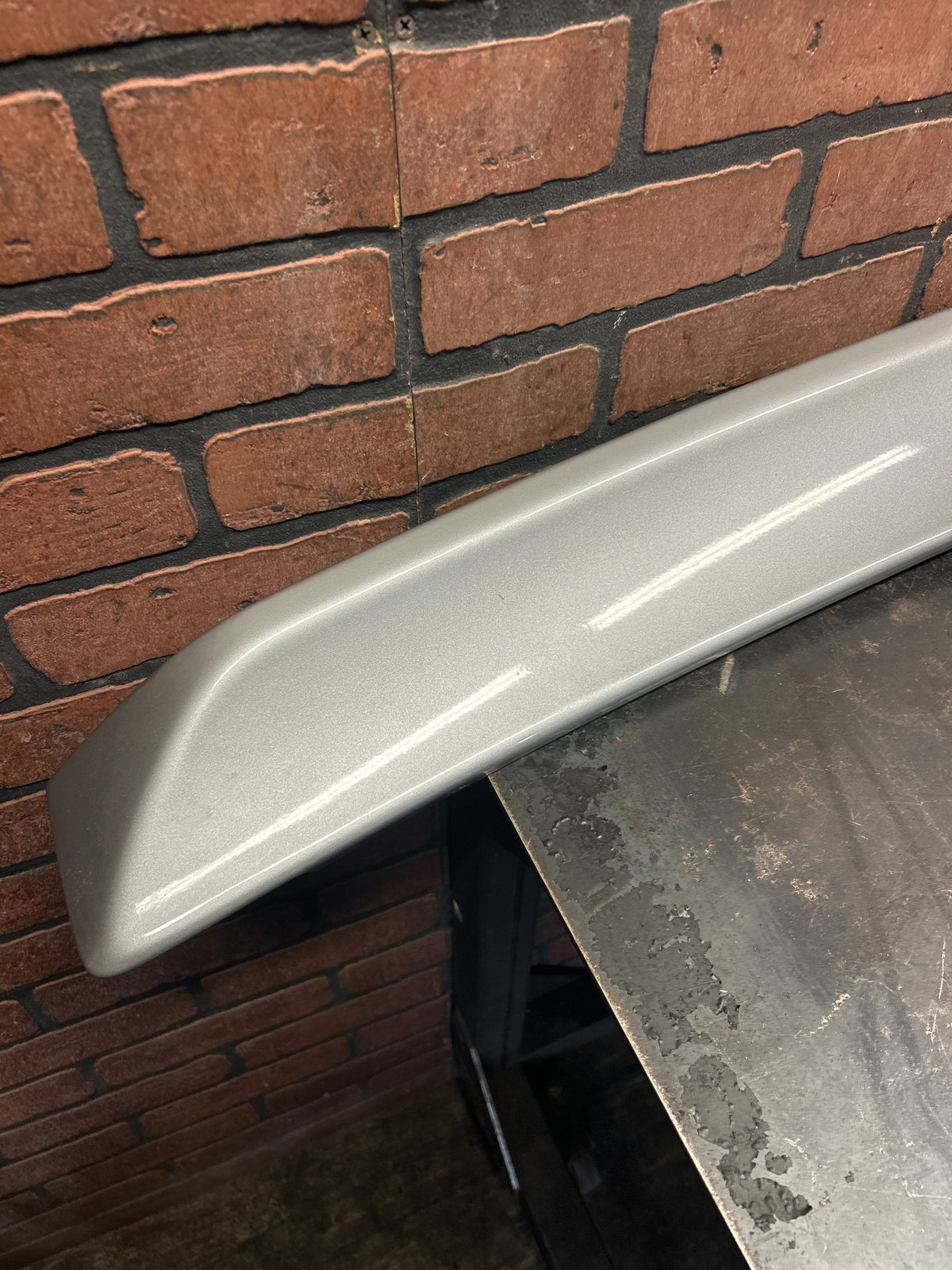08-14 Dodge Challenger SRT8 OEM Spoiler Trunk Mounted Wing With Badge