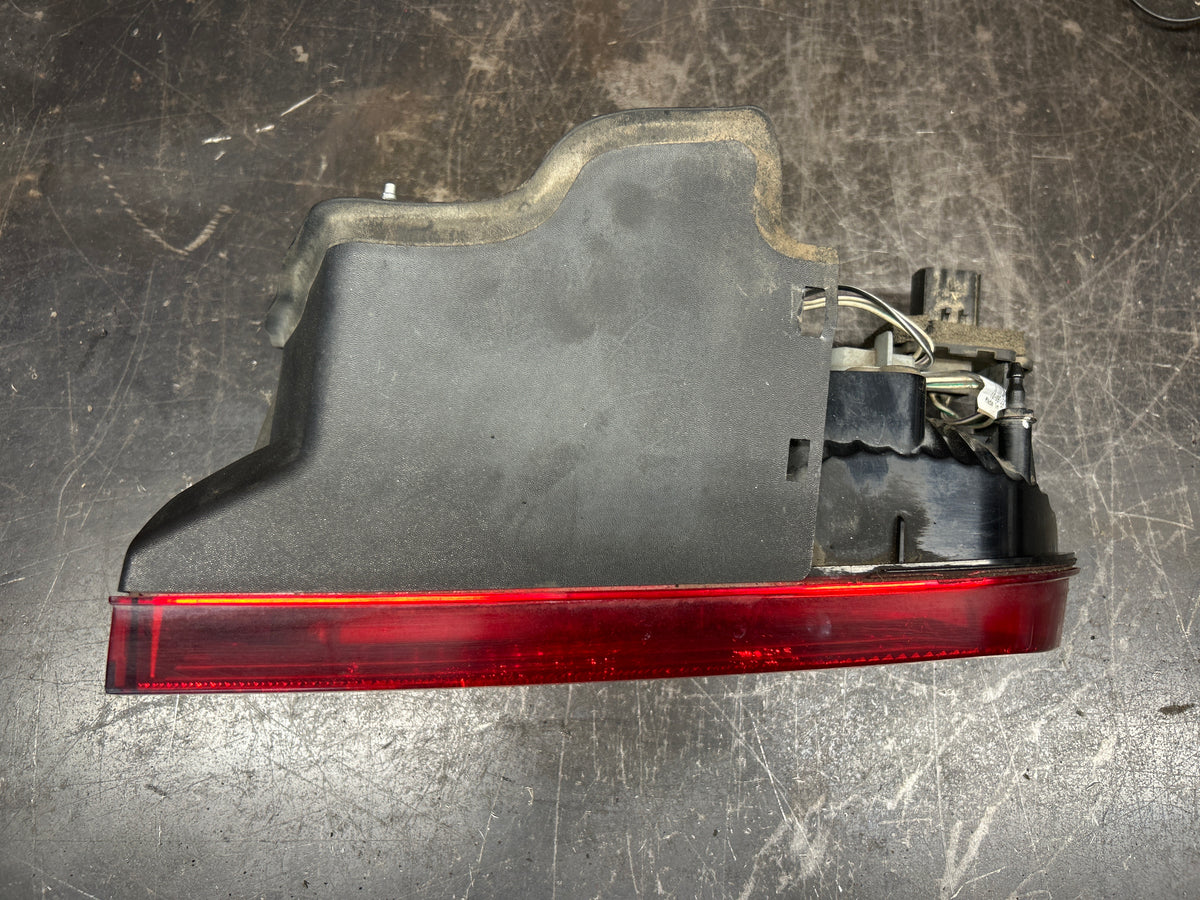 08-14 Dodge Challenger SRT Rear RH Passenger Side Outer Tail Light 05028780AD