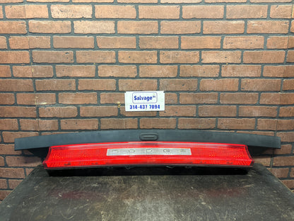08-14 Dodge Challenger SRT Rear Rear Trunk Lid Center Tail Light 05028775AD OEM