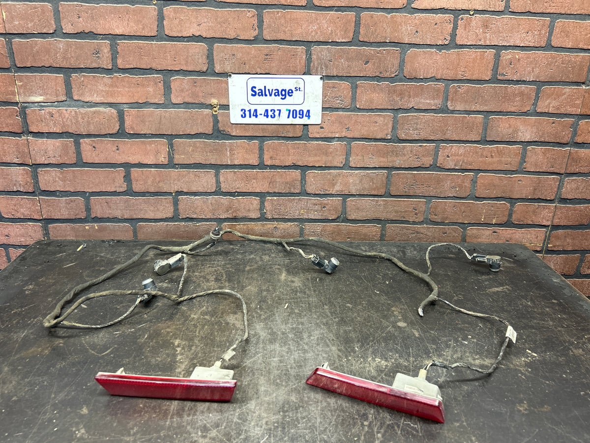 12-14 Dodge Challenger R/T Rear bumper Wire Harness W/Sensors & Lights OEM