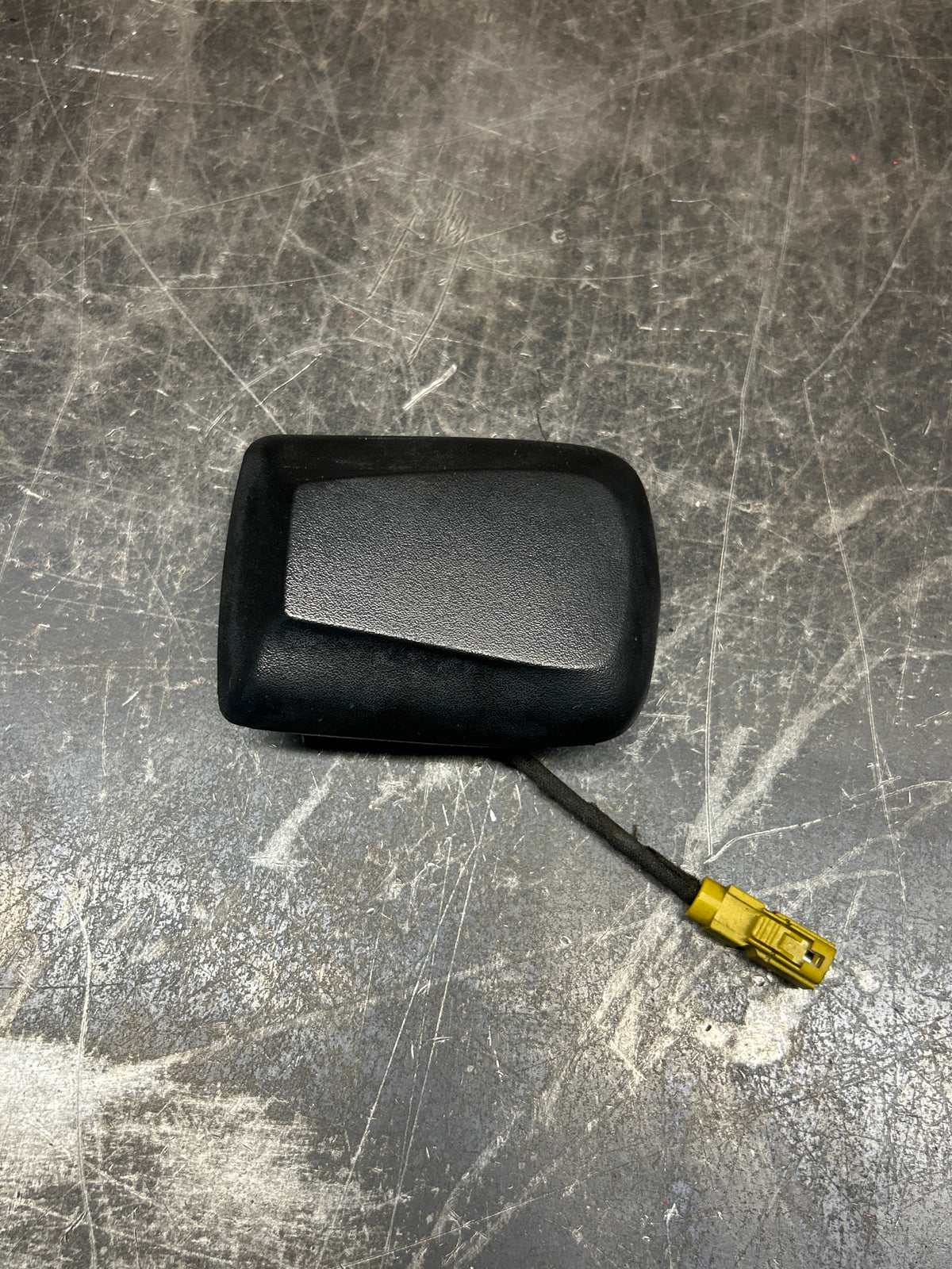2011-2014 DODGE CHALLENGER SRT8 ROOF MOUNT SATELLITE RADIO STEREO ANTENNA OEM