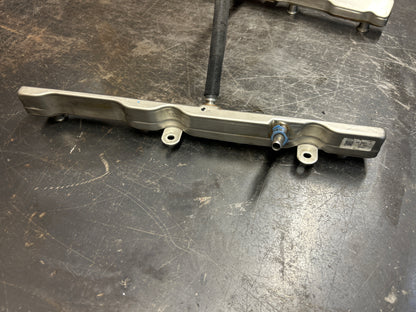 11-23 Dodge Ram Chrysler Jeep 6.4L SRT Fuel Rail Without injectors 05038530AA