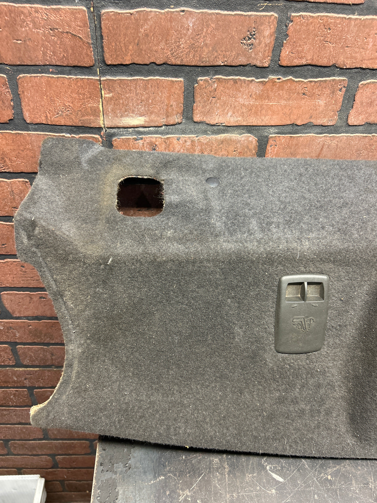08-14 Dodge Challenger SRT8 Rear Deck Shelf Silencer Panel Insulator Cover OEM