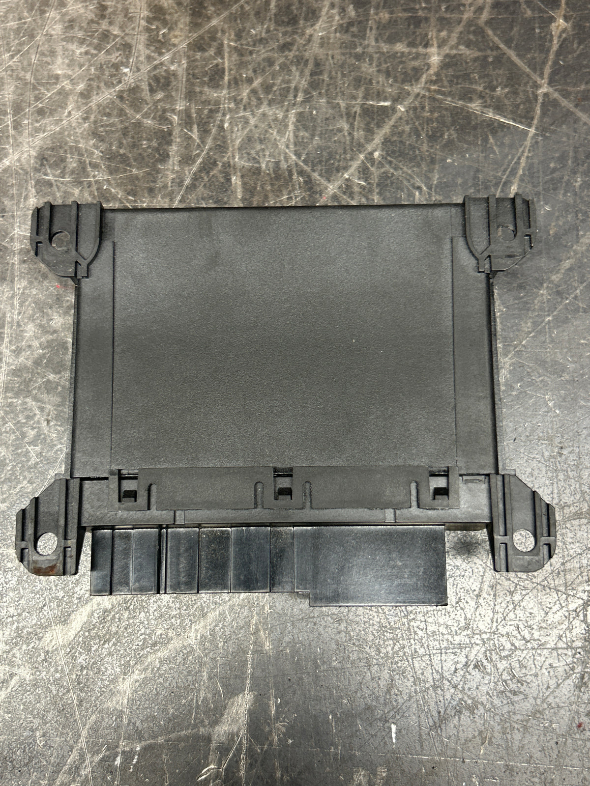 2008-2014 Dodge Challenger SRT8 Sebring Door Control Module OEM 68051931AA
