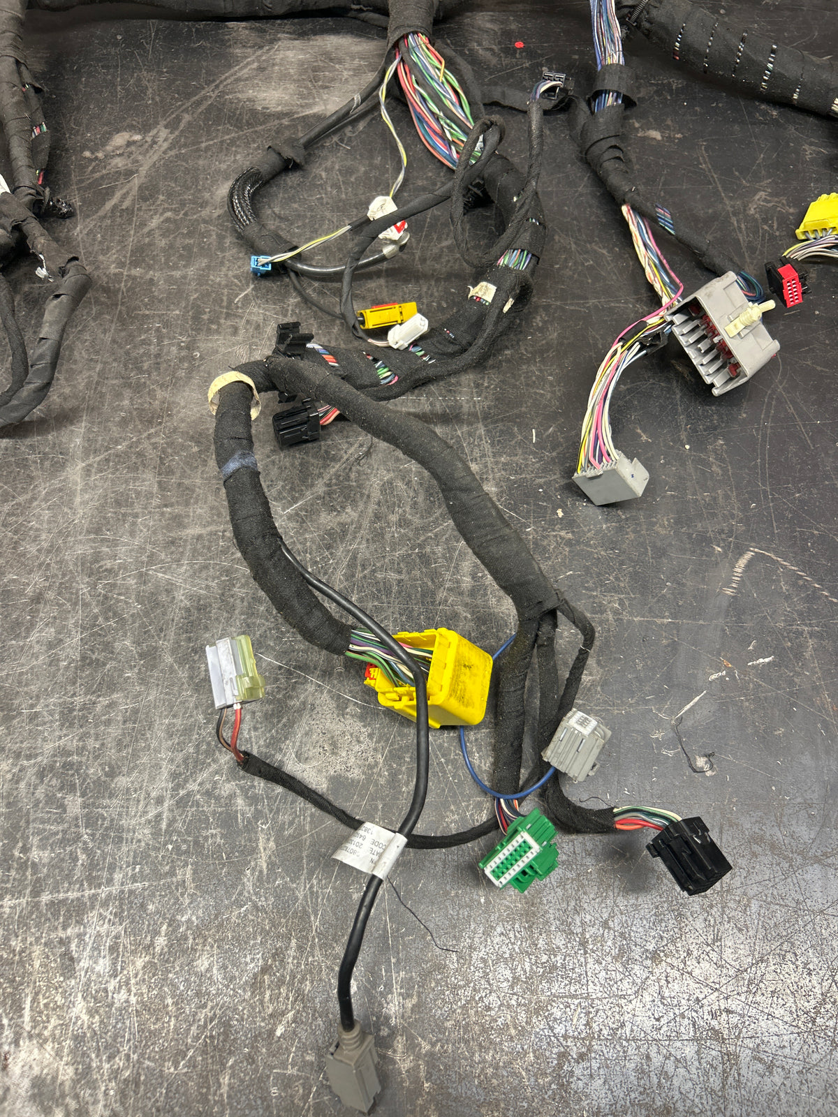 2013 Dodge Challenger SRT8 Instrument Panel/Dash Wiring Harness OEM 68156559AC