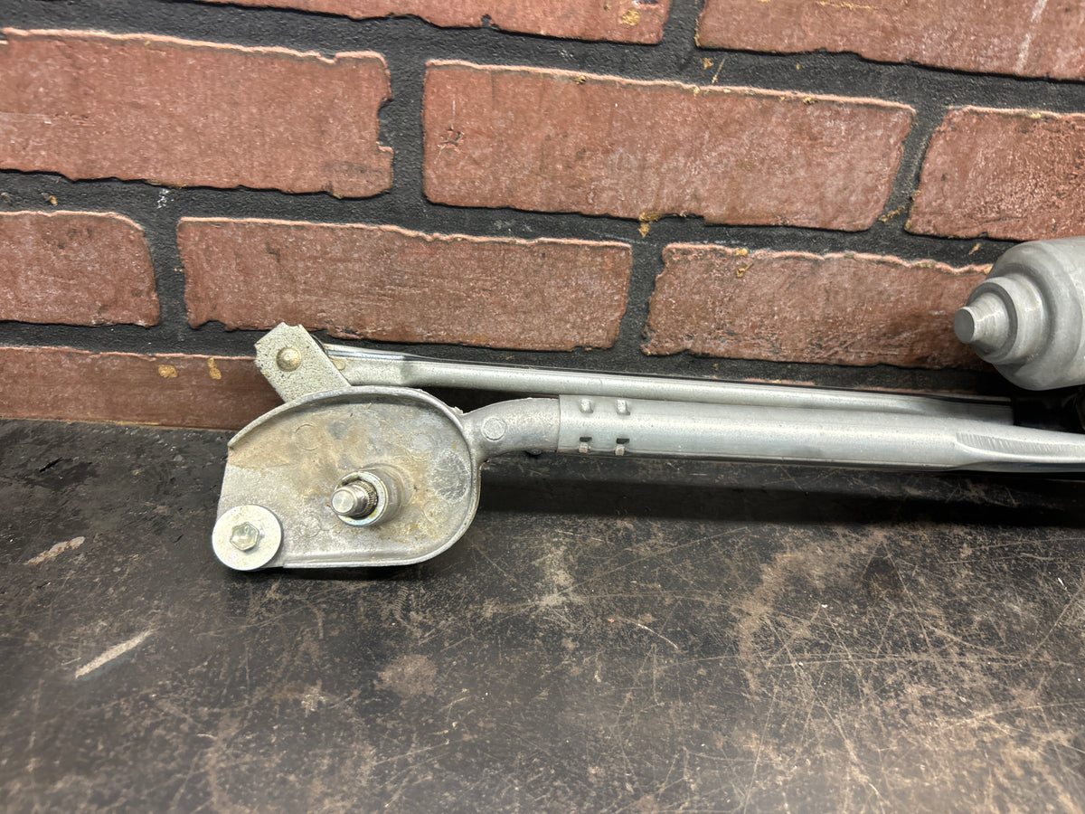 2008-2023 DODGE CHALLENGER HELLCAT FRONT WINDSHIELD WIPER LINKAGE W/ MOTOR OEM