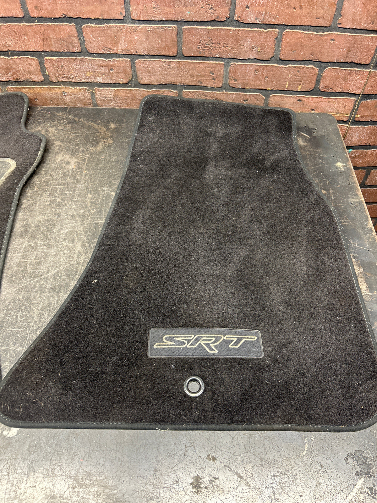 15-23 Dodge Challenger SRT Hellcat Original SRT Carpet Floor Mats Front/Rear