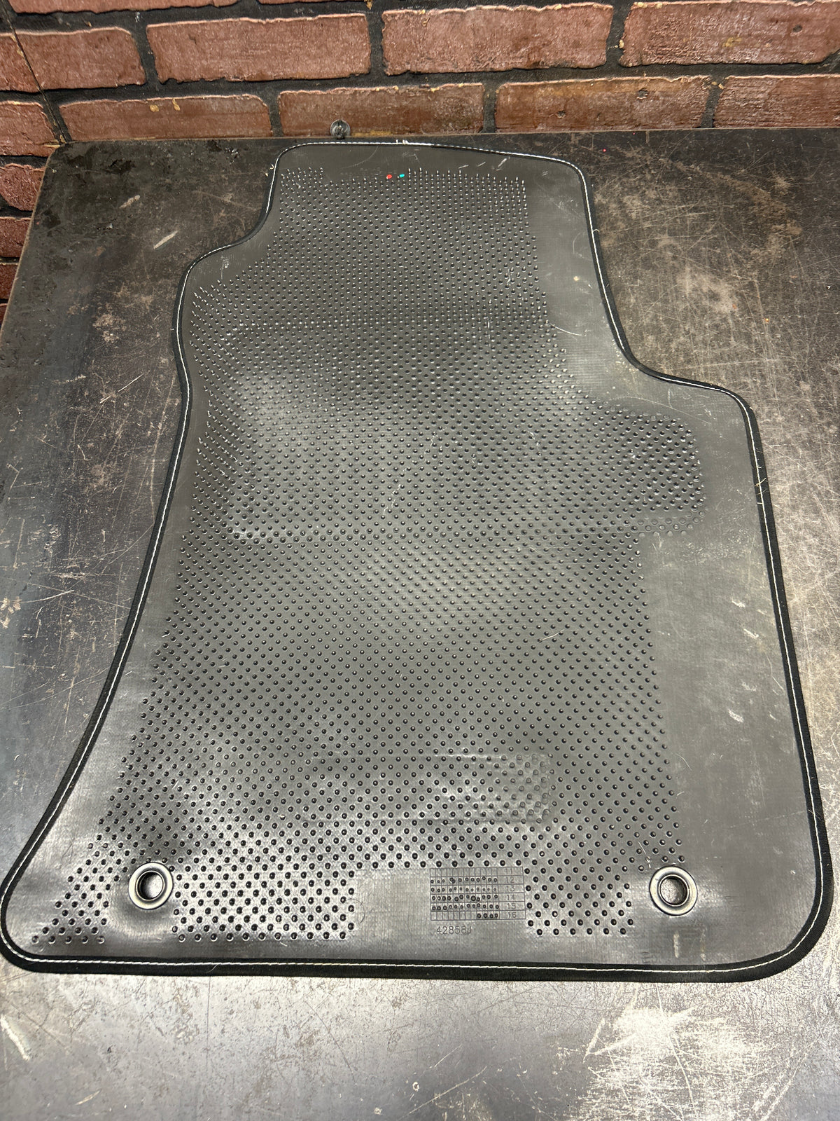 15-23 Dodge Challenger SRT Hellcat Original SRT Carpet Floor Mats Front/Rear