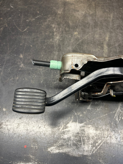 2009-2023 DODGE CHALLENGER HELLCAT OEM EMERGENCY BRAKE PEDAL ASSEMBLY 4779596AH