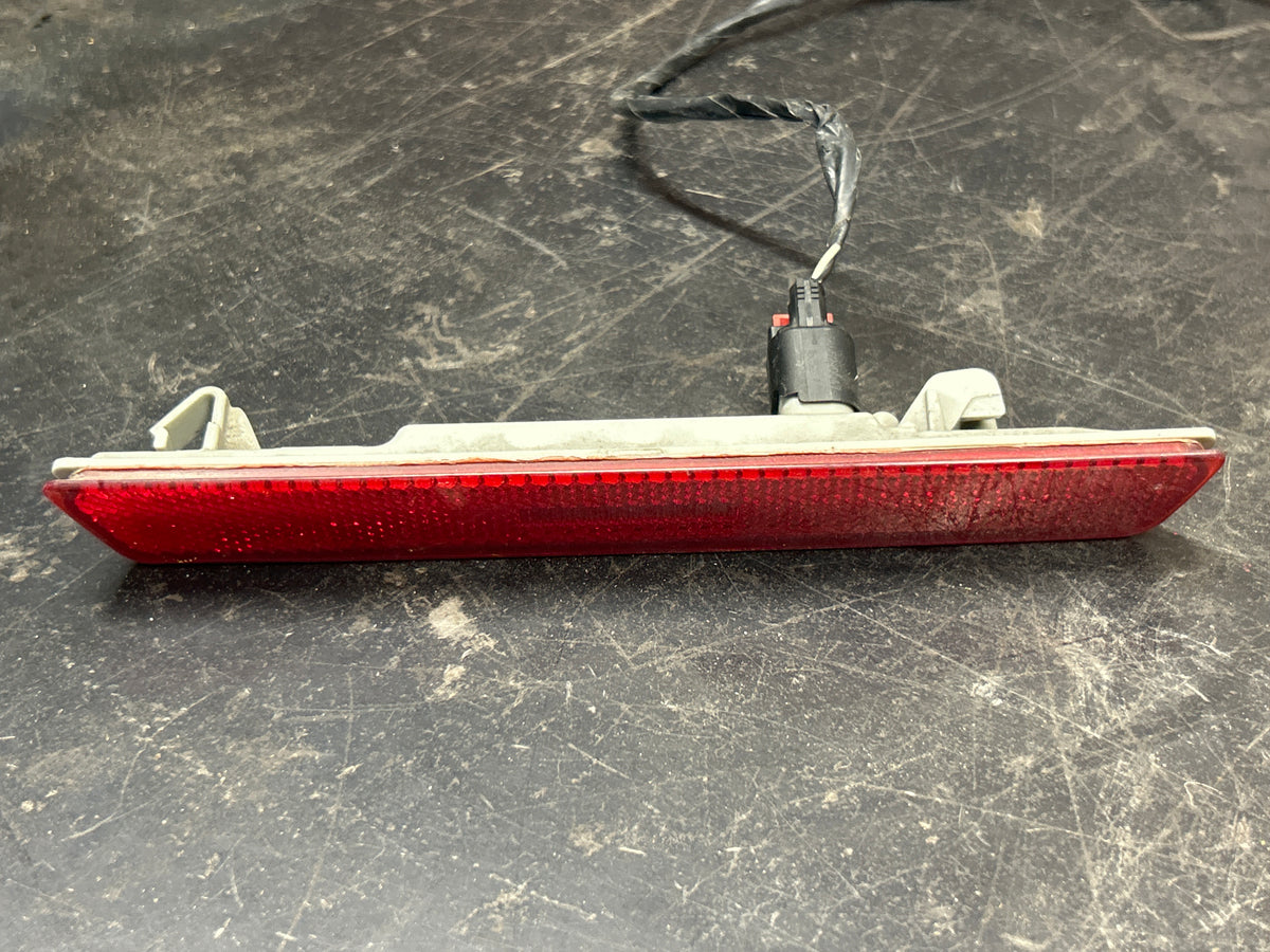 2015-2022 CHALLENGER REAR BUMPER WIRE HARNESS W/SENSORS & LIGHTS & BLIND SPOT