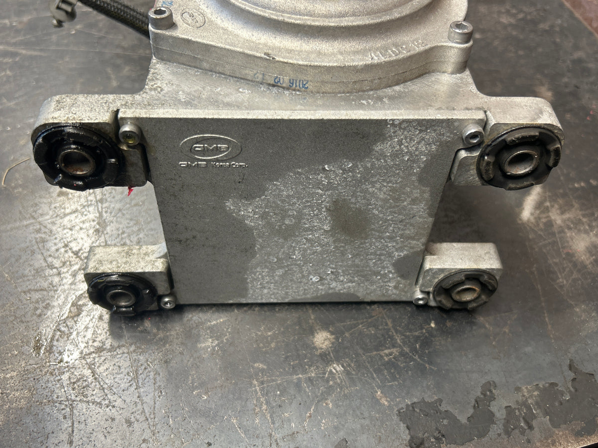 15-17 Dodge Charger/Challenger Hellcat Auxiliary Coolant Pump 6.2L 5181868AF OEM