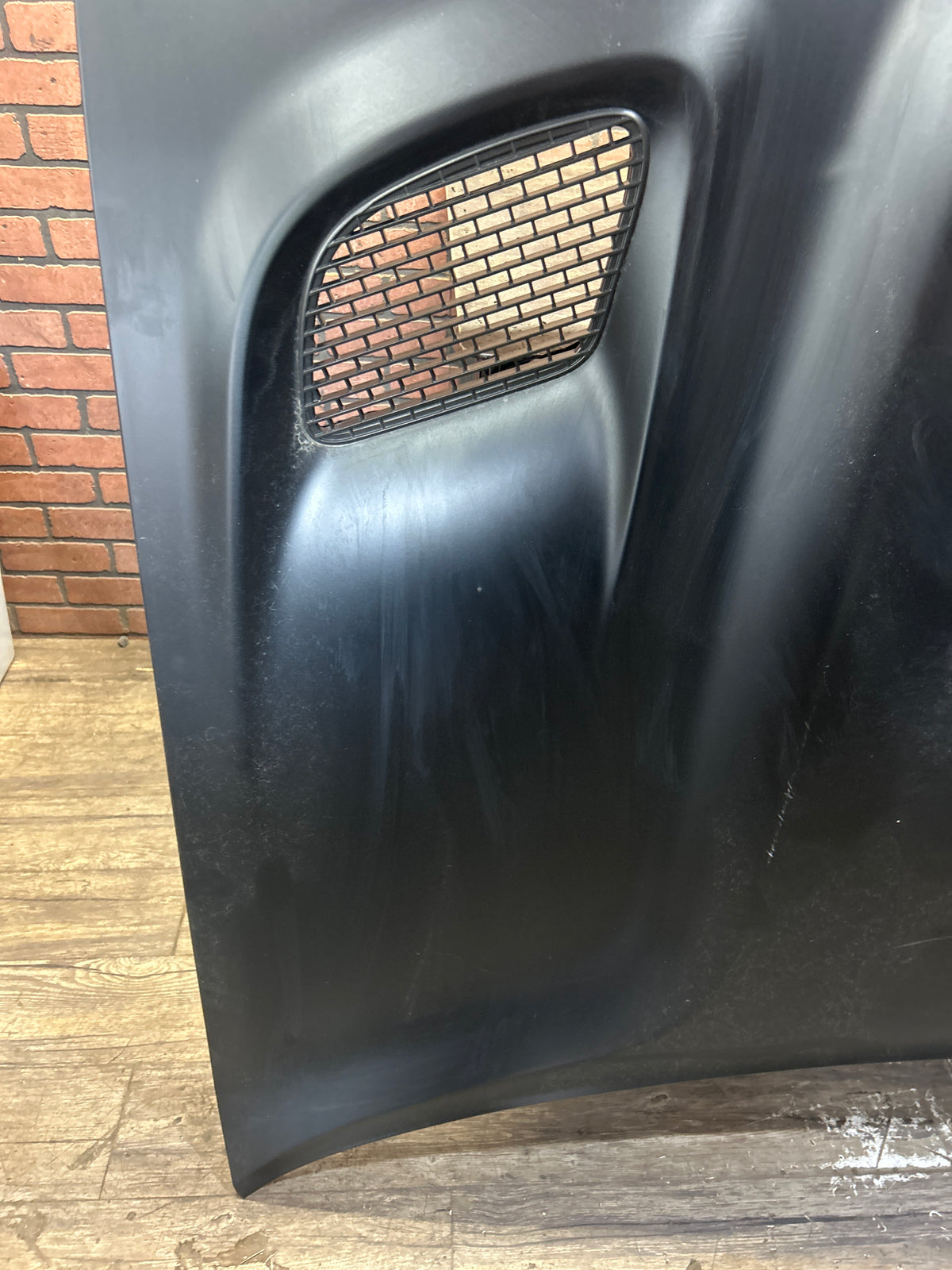 08-23 Dodge Challenger Hellcat ALUMINUM Hood Vented Bezel Small Damage In Pics