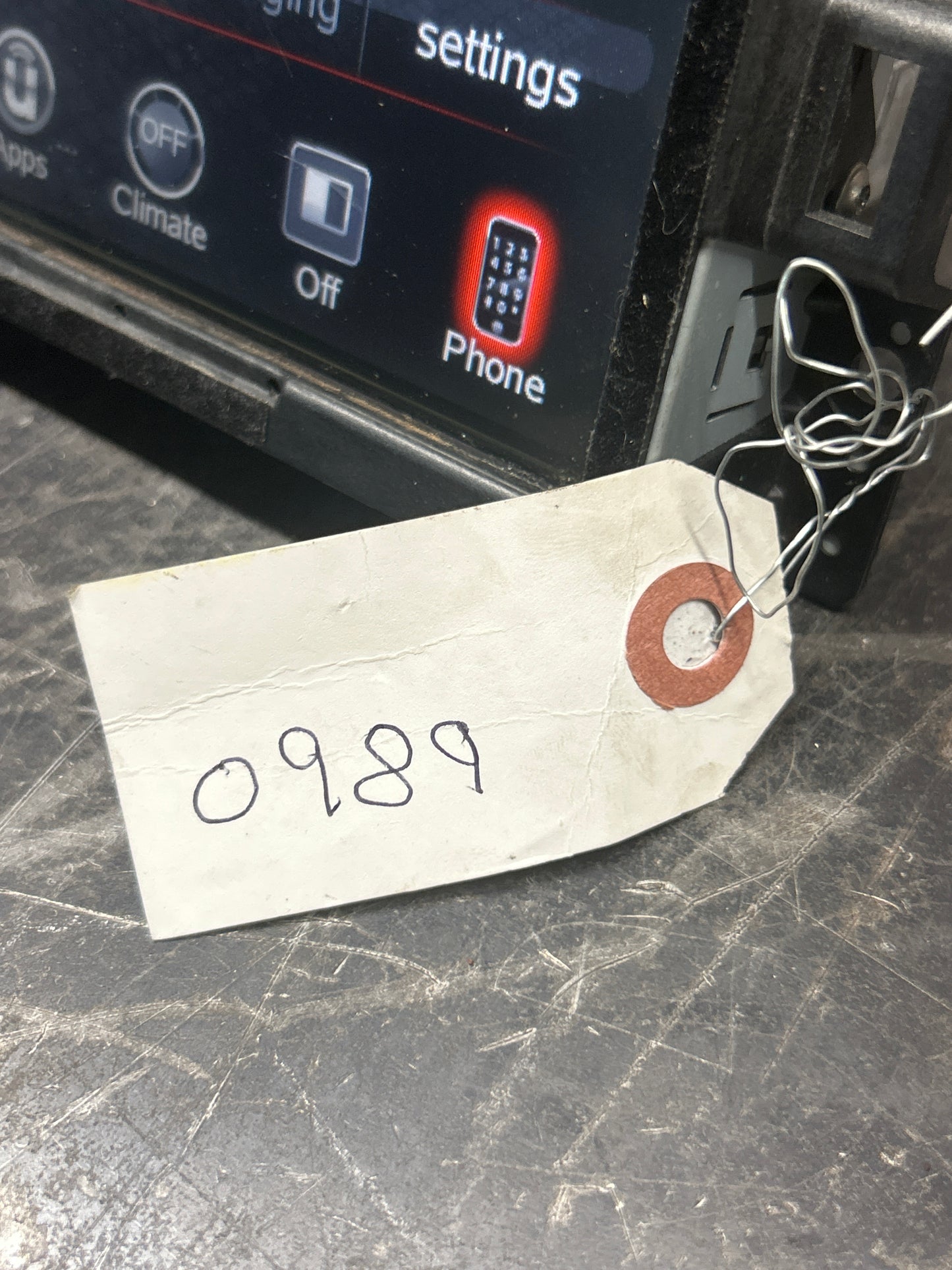 14-17 Dodge Jeep SRT VP3 NA UConnect Radio Multi Media Display 68164637AG Tested