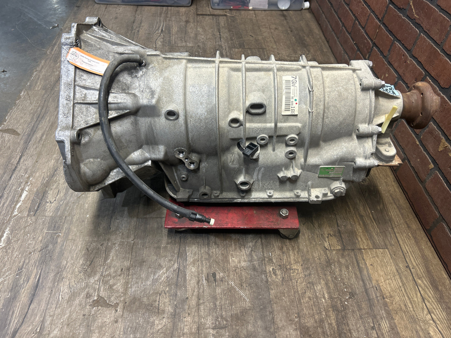 2006 - 2010 Pontiac Solstice RWD Automatic Transmission AT 5L40E OEM